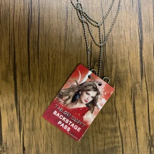 Front of Taylor Swift novelty souvenir pass